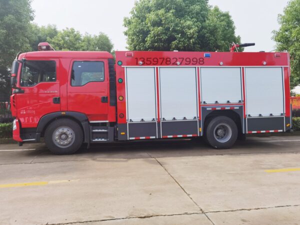 HOWO 6‑Ton Foam Fire Truck