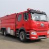 1709860239_bf2252f39076d120f958-1.jpg 解放17吨泡沫消防车