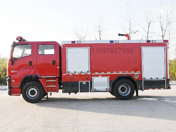 ISUZU 8.5‑Ton Water Tank Fire Truck