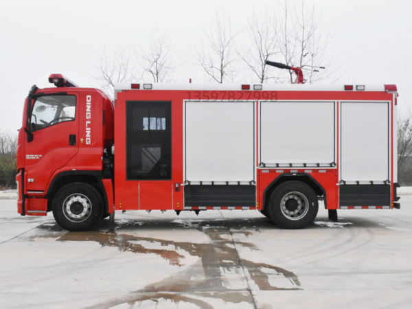 Isuzu 6‑Ton Foam Fire Truck (Separate Crew Cab)