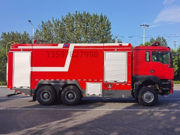1710224404_9e641944c5476958d238-1.jpg HOWO 18‑Ton 4WD Off‑Road Fire Truck