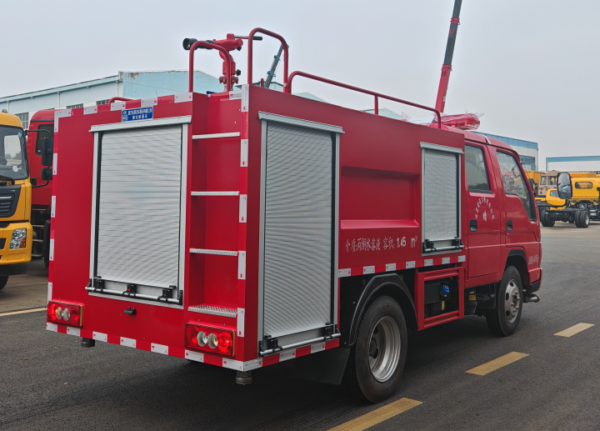 1711938004_c193a90012920b9824ee-1.png Foton Double-Row Cab Blue-Plate 2-Ton Fire Sprinkler Truck
