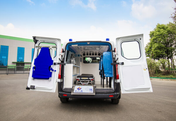 Ford Transit V362 Mid‑WB Low Roof Chassis Transfer Ambulance
