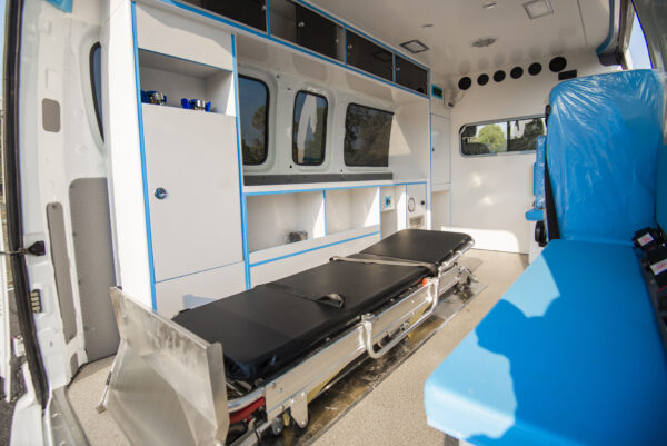 SAIC MAXUS V80 Long WB High Roof Basic Transfer Ambulance (Negative Pressure Upgrade Available)