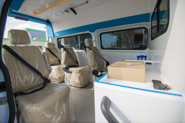 Ford V362 Semi‑patient Monitoring Ambulance, 5 Seats