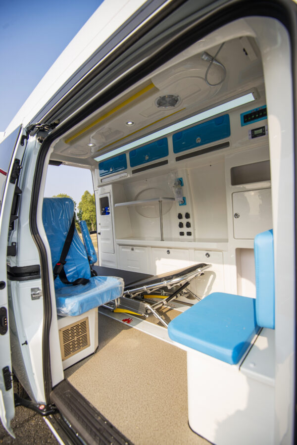 Ford Transit V362 Transfer Ambulance