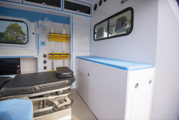 JMC Ford New Transit V362 Mid WB Mid Roof Monitoring Ambulance (Plain Standard Paint)