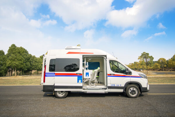 SAIC MAXUS V90 Long WB High Roof Chassis Mobile Dental Clinic Vehicle (Oral Medical Patrol Car)