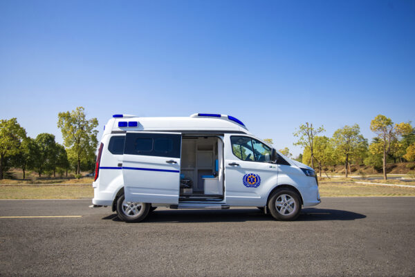 Ford Transit V362 New‑BOSSL Mold Monitoring Ambulance