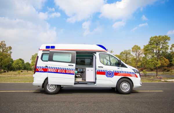 Ford Transit V362 Monitoring Ambulance