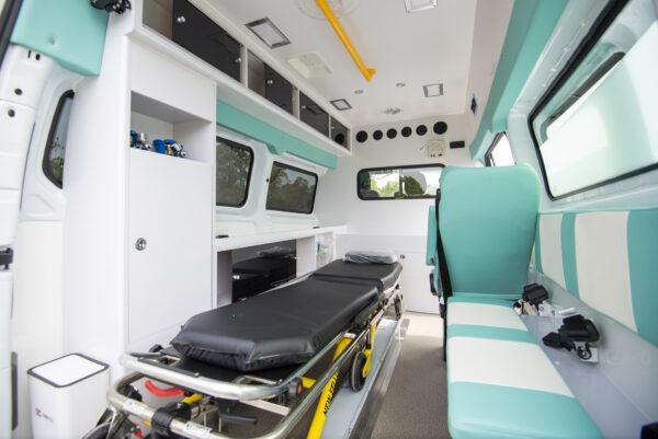 Ford Transit V362 Monitoring Ambulance