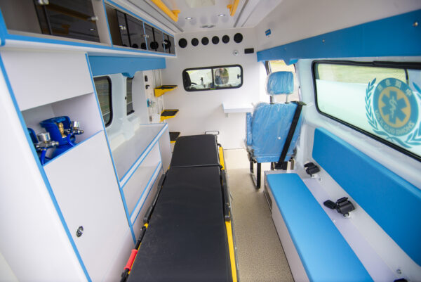 Ford Transit V362 Monitoring Ambulance