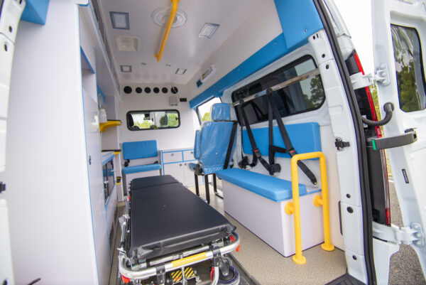 Ford Transit V362 Monitoring Ambulance