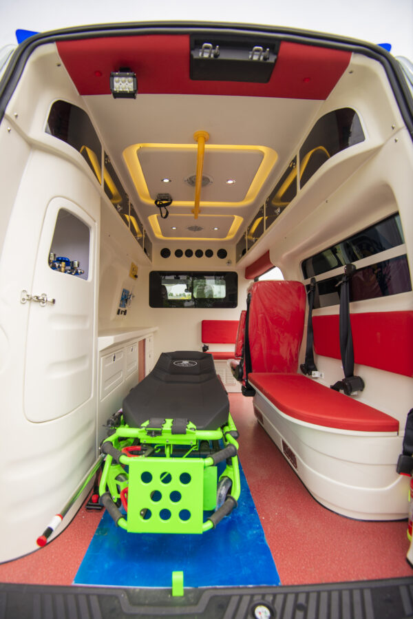 Ford Transit V362 Aviation‑style Monitoring Ambulance