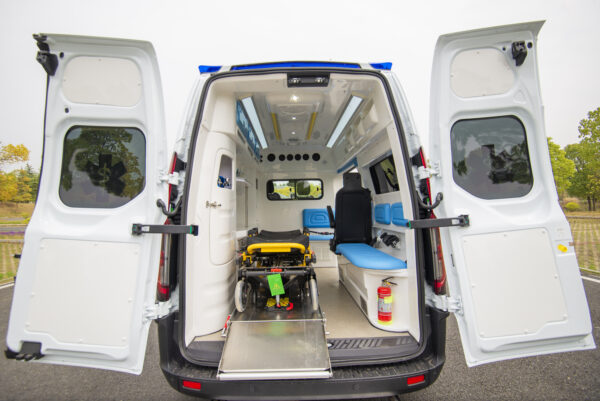 New Upgraded JMC Ford Transit V362 Mid WB Mid Roof Monitoring Ambulance