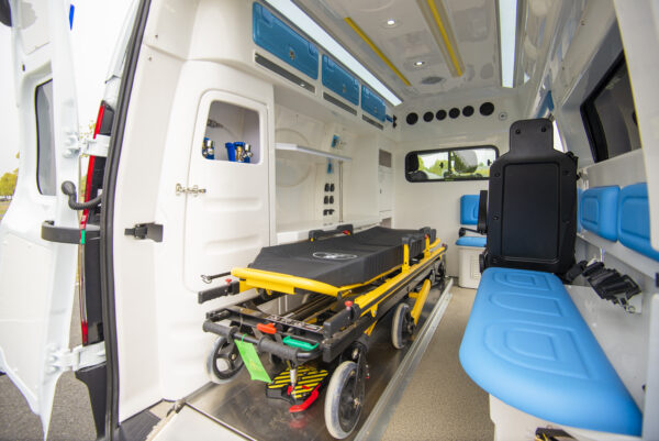 New Upgraded JMC Ford Transit V362 Mid WB Mid Roof Monitoring Ambulance