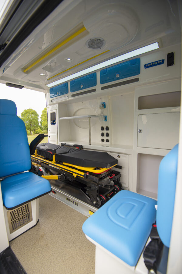 New Upgraded JMC Ford Transit V362 Mid WB Mid Roof Monitoring Ambulance