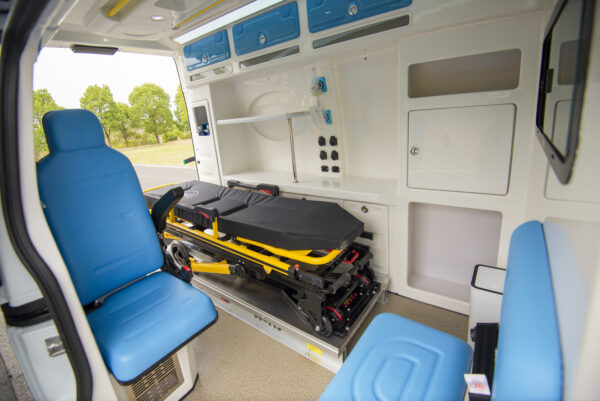 New Upgraded JMC Ford Transit V362 Mid WB Mid Roof Monitoring Ambulance