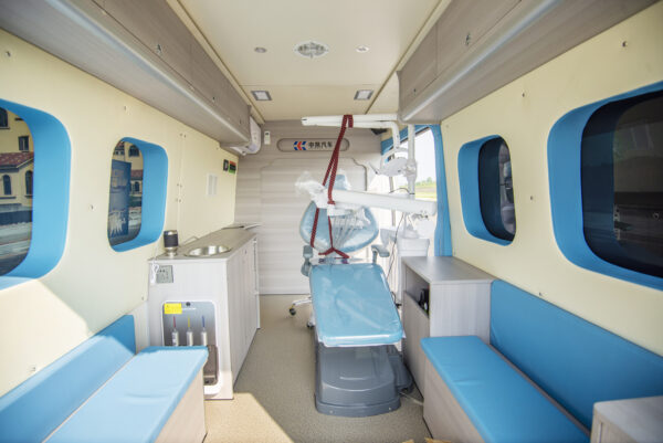 SAIC MAXUS V90 Long WB High Roof Chassis Mobile Dental Clinic Service Vehicle