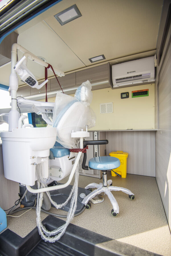 SAIC MAXUS V90 Long WB High Roof Chassis Mobile Dental Clinic Service Vehicle