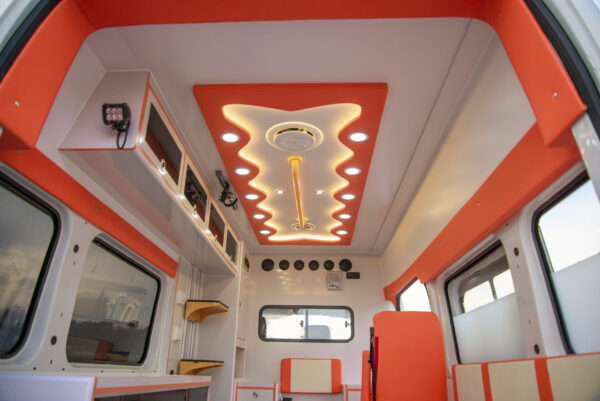 New Gen Dongfeng Yufeng (Short WB, High Roof) Monitoring Ambulance
