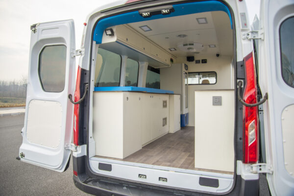 SAIC MAXUS V90 Medical Physical Examination Vehicle
