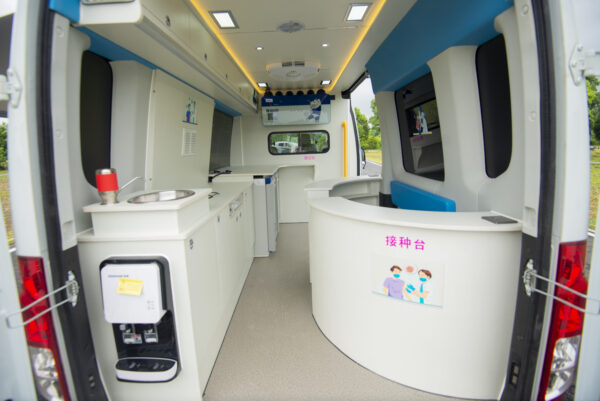 DSC_9029 Iveco Ousheng Vaccination Vehicle