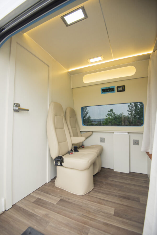 Ford Transit V348 Psychotherapy Vehicle
