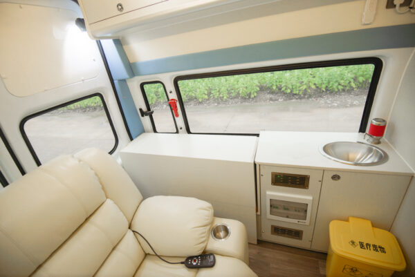 Ford Transit V348 Psychotherapy Vehicle