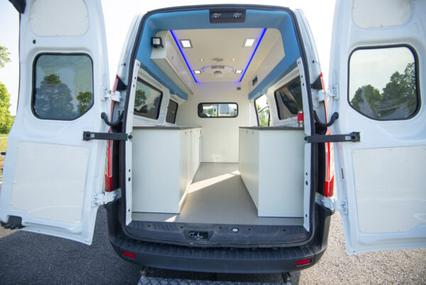 Ford Transit V362 Mid Roof Chassis Animal Disease Detection Vehicle