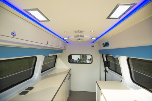 Ford Transit V362 Mid Roof Chassis Animal Disease Detection Vehicle