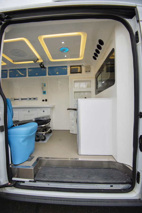Ford Transit V363 Monitoring Ambulance