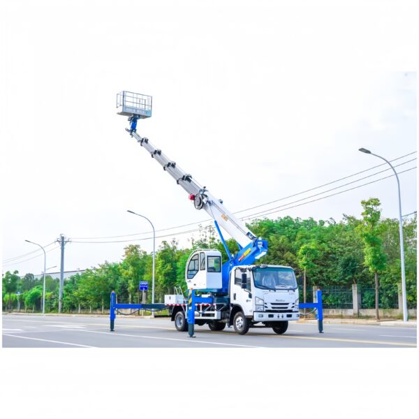 ISUzU 28-meter aerial work vehicle