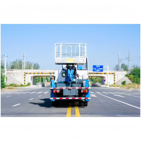 ISUzU 28-meter aerial work vehicle